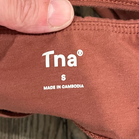 TNA Rust Coloured Ruched Bralette/shirt size small - Picture 4 of 5